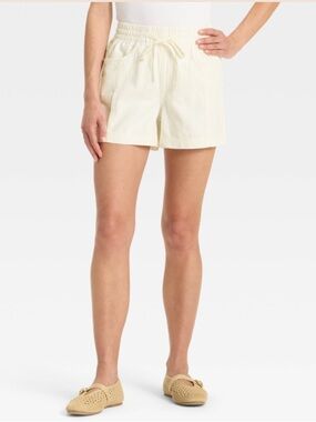 NWT Small Universal Thread High Rise White Draw String Denim Beach Shorts